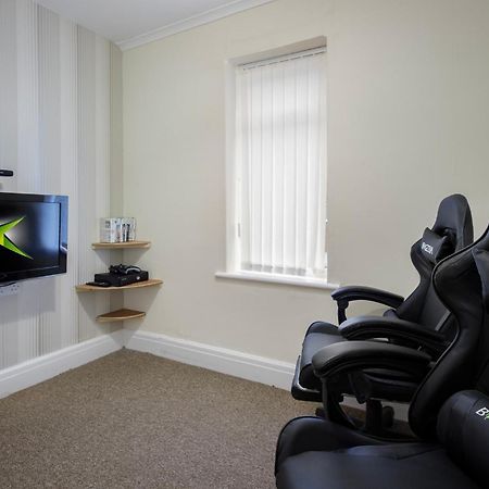 Arnside - Spacious 10-Bedroom Seaside Cottage Blackpool Exterior foto